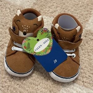Baby shoes